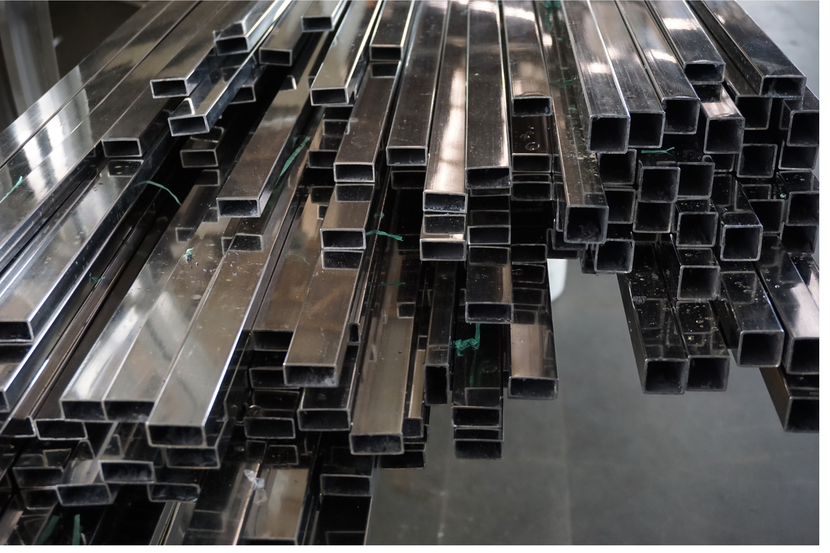 Advantages You Do Not Know About Aluminum Square Tube